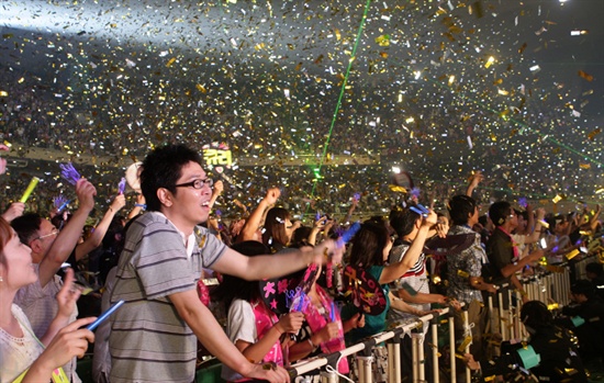  티아라는 25~26일 이틀간 일본 부도칸 공연장에서 일본 투어의 마지막 콘서트를 개최했다.