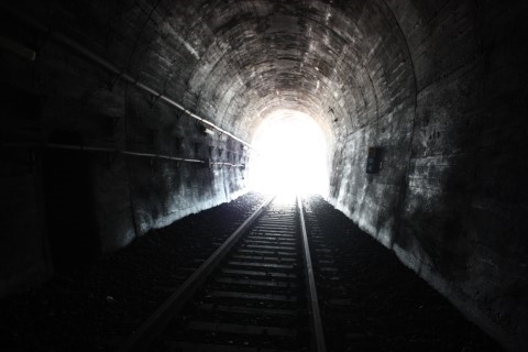 원주 간현관광지 , 철로 터널