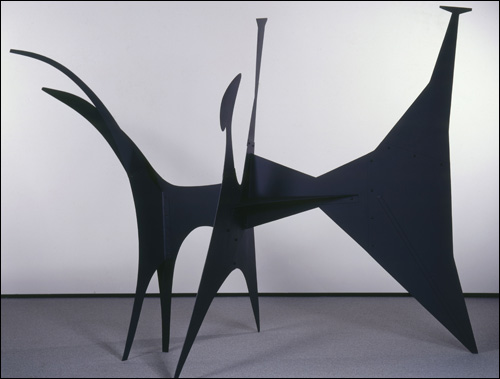 알렉산더 칼더 I '검은 짐승(Black Beast)' 1940. 칼더의 초기작 중 가장 손꼽히는 최고의 걸작이다. ⓒ Calder Foundation, New York Art Resource, NY 
