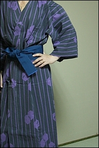 일본 전통옷인 유카다. 입어보니 생각보다 편하다.
