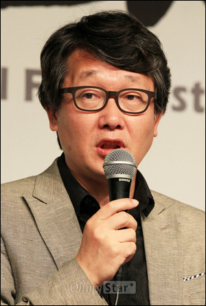  부산국제영화제 김지석 수석 프로그래머