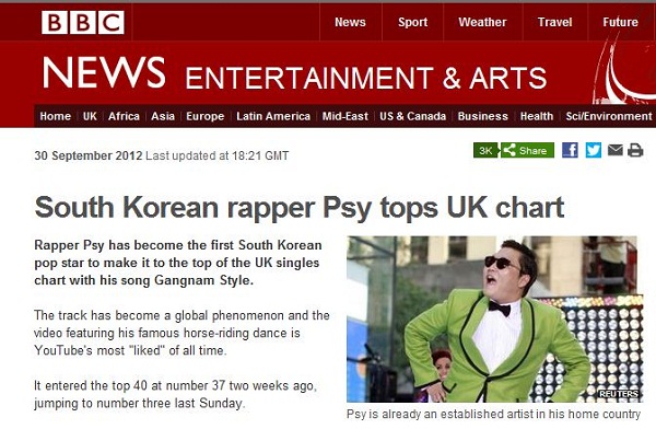 영국의 대표 방송사인 BBC에서도 ‘한국 래퍼 싸이 UK 챠트 정상에 오르다.’라는 제목의 기사로 다루고 있다.