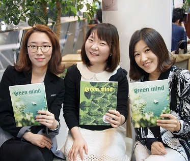 <그린마인드>의 세 친구. 오른쪽부터 전지민, 장혜영, 김현정씨다.