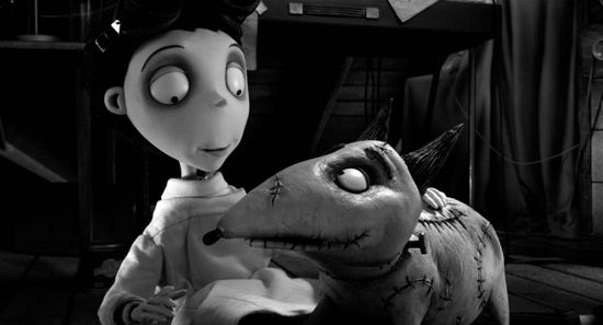  <프랑켄위니>는 <가위손><크리스마스 악몽><유령신부><이상한 나라의 앨리스> 등 상상력을 자극하는 영화를 만들어온 팀 버튼 감독의 흑백 3D 스톱모션 애니메이션이다. 
