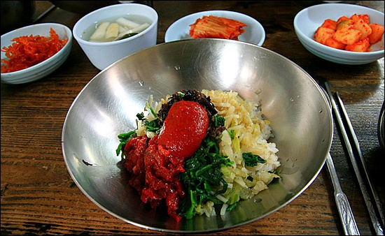 '칠보화반'으로 불렸던 남다른 맛의 진주비빔밥