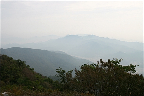  구름을 바라본다는 망운산에서 본 풍경