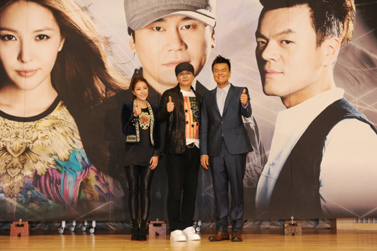  SBS 'K팝스타' 시즌2의 제작발표회가 열린 9일 오후 2시 목동사옥 SBS홀에 심사위원인 보아·양현석·박진영이 참석했다.