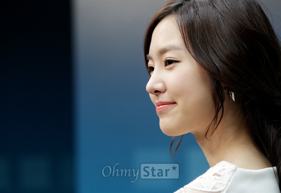   SBS주말드라마 <다섯손가락>에서 홍다미 역의 배우 진세연이 5일 오후 서울 상암동 오마이스타 사무실에서 매력적인 미소를 짓고 있다.