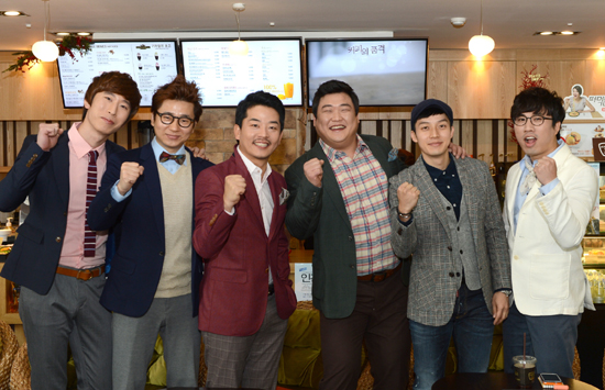  KBS 2TV 리얼 체험 프로젝트 <인간의 조건>에 출연하는 <개그콘서트> 출신 개그맨들이 19일 오전 11시 망고식스 도산사거리점에서 기자간담회에 참석했다. 