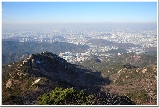 서울공대쪽으로 하산하다 바라본 풍경