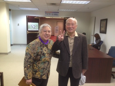 투표에 참가한 박영철교수님 부부