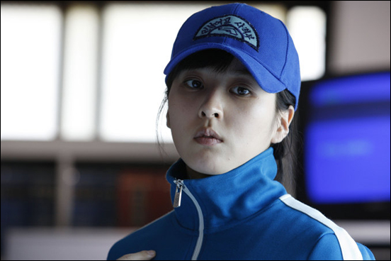  영화 <26년>에서 '미진'을 연기한 배우 한혜진