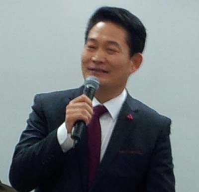 송영길 인천시장이 축사를 하고 있다.