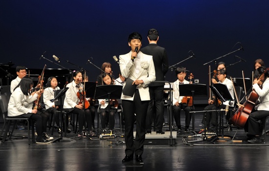  30일 오후 안산 문화예술의전당에서 2012 MBC 대기획 <안녕?! 오케스트라> 단원들의 첫 단독 콘서트가 열렸다. 