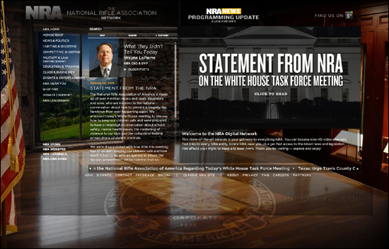 NRA CEO인 웨인 라피에르가 백악관 회동 이후 행정부를 비난하는 성명서를 홈페이지(Home.nra.org)에 올렸다. 