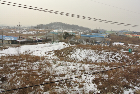 70여 가구와 250여 공장이 있던 신곡마을의 현재.