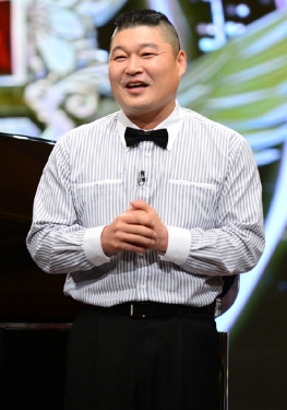  2012년 11월, 잠정은퇴 1년 2개월만에 방송에 복귀한 MC 강호동