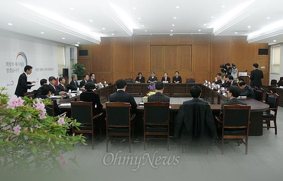 지난달 28일 오전 삼청동 대통령직인수위원회에서 제12차 간사단회의가 열리는 모습. 