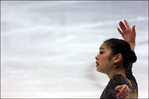  <제 67회 종합선수권 대회>에서 레 미제라블 연기를 펼치는 김연아.