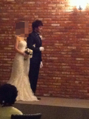  왕배가 SNS를 통해 공개한 김성민, 이한나 커플의 결혼식 사진