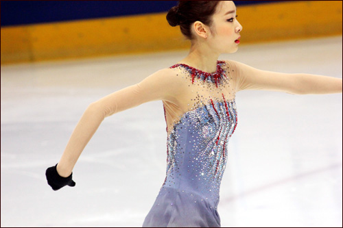  김연아가 <2013 ISU 세계 피겨선수권대회> 쇼트프로그램에서 69.97점으로 1위를 차지했다. 사진은 1월 국내피겨선수권대회 때 찍은 것이다. 