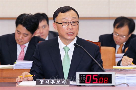 지난 4월 2일 당시 채동욱 검찰총장 후보자가 인사청문회에 참석한 모습.