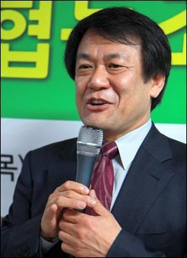 지구촌협동조합 조합장을 맡은 김해성 목사.