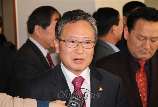 새누리당 김동완(충남 당진)의원.