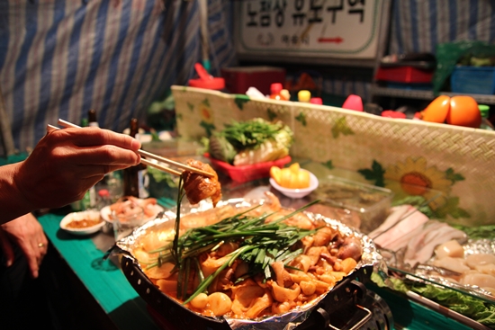  지인은 삼합에서 “기막힌 맛이 난다”며 칭찬을 아끼지 않았다.
