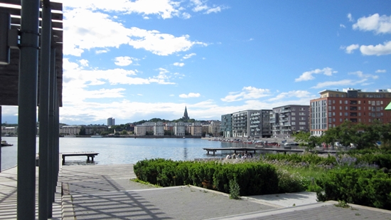 스톡홀름의 지속가능발전 계획도시 Hammarby Sjostad에서 바라본 스톡홀름 시 전경