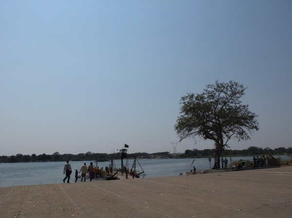 보츠와나와 잠비아 사이의 국경
