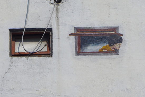 배다리에는 역사와 문화가 있는 골목길뿐 아니라 동네 곳곳에 멋진 예술 작품들도 숨어있다. 