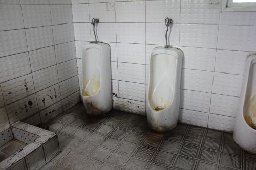 전주에서 가장 큰 종점 중 하나인 교도소(평화동) 종점 화장실