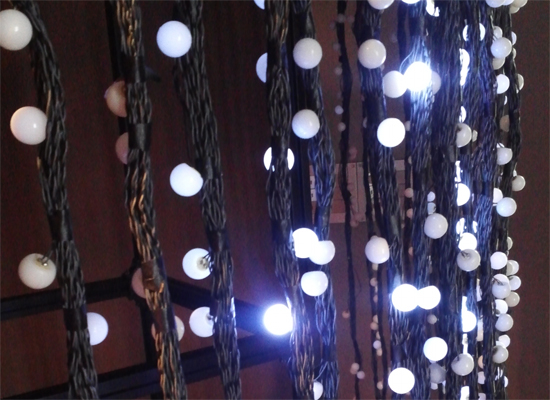 나와 너, 설치작품, LED 전자회로와 카메라, 2013년 작품 