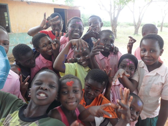  아프리카 케냐 가르센 지역의 아이들