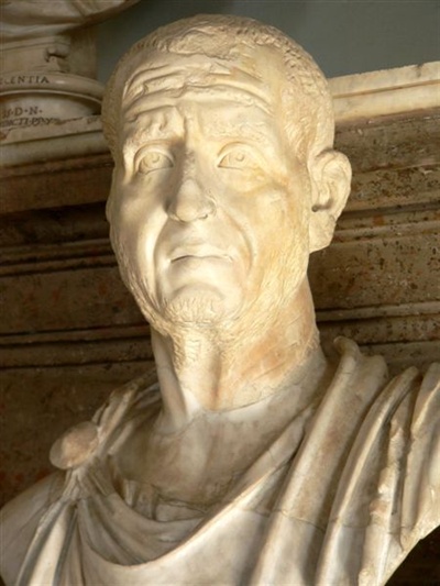 바로 이 사람이 기도교인 박해로 유명한 데키우스 황제(위키피디아 공개 사진).