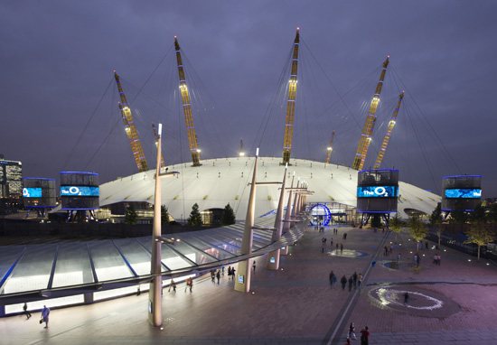로드 스튜어트 런던 공연이 열린 O2 arena.