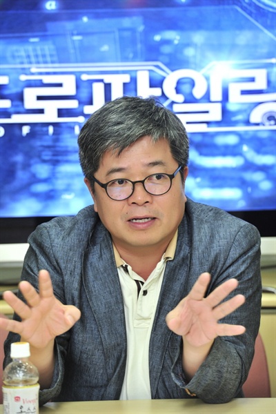  MBC의 새 파일럿 프로그램 <프로파일링>의 기획을 맡은 하태정 PD.