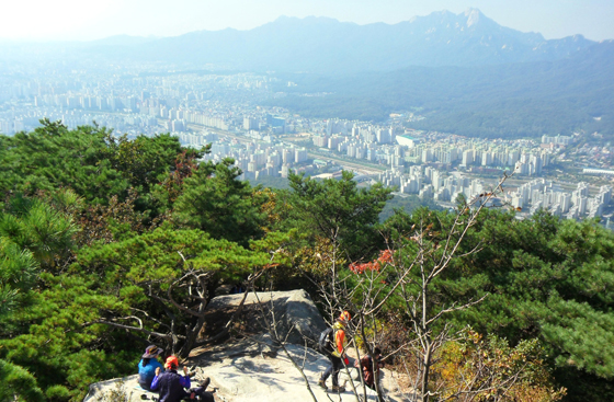 수락산에서 바라본 의정부이다.