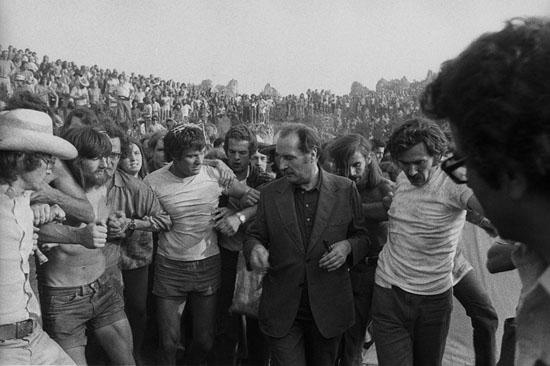 1974년 라르작 투쟁에 참석한 미테랑. 