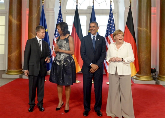 지난 6월 오마바가 독일을 방문했을 때 메르켈이 입었던 통바지가 논란이 됐다. 