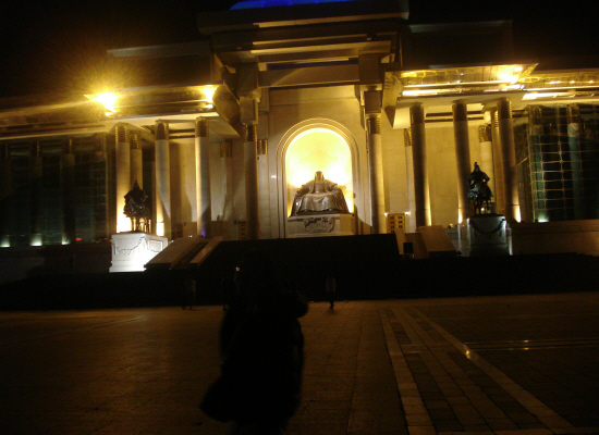 수흐바토르 광장의 야경