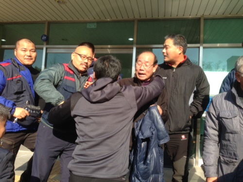 12월 18일 전주지방법원이 김용진씨에 대한 해고는 무효라고 판결을 내렸다. 이 소식에 많은 동료들도 기뻐했다. 