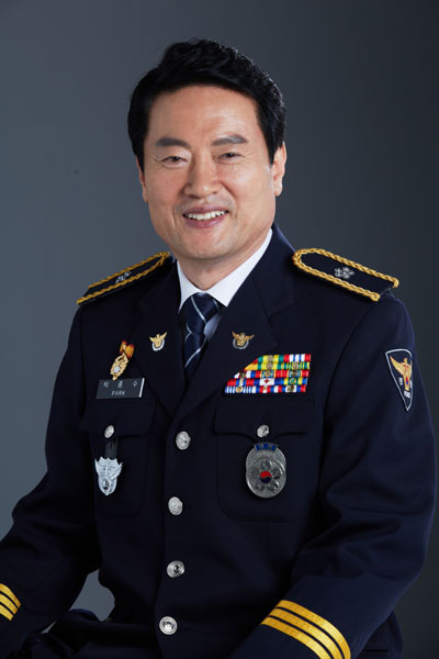 전직 경찰 박종수 시민기자. 