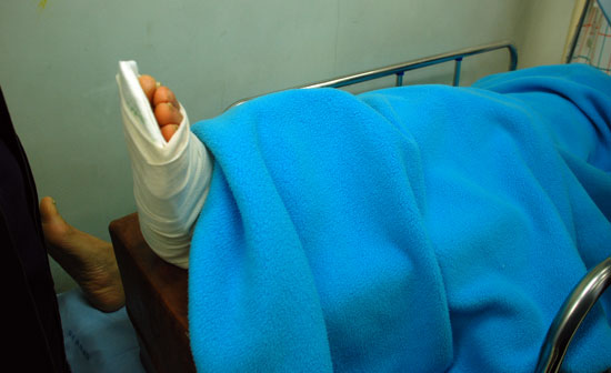 김영자(여 58)씨가 병원에서 수술을 앞두고 있다.  
