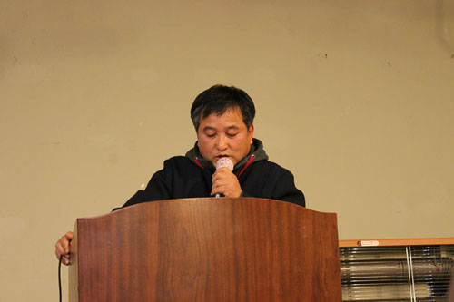 지난 1월 6일부터 8일까지 2박3일간 강화 오마이스쿨에서 열린 '2014 겨울 청소년기자학교'에서 '강화도 시인' 함민복 선생이 강의하고 있다. 
