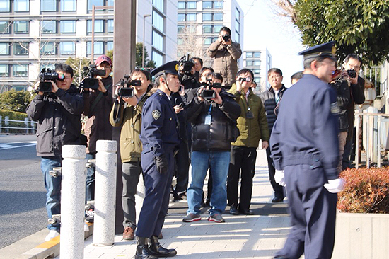 한편 NHK, 요미우리, 아사히, 교도통신 등 일본 언론뿐만 아니라 한국 언론 특파원들까지 많은 취재진들이 나와 2·8 도쿄원정대에 높은 관심을 보였다. 