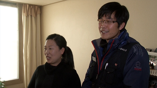 오마이TV는 지난 2월 20일 경기도 평택시에 위치한 홍종인 유성기업 아산공장 지회장의 자택을 찾아가 인터뷰를 진행했다.