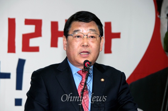 13일 대전시장 선거 출마를 선언한 새누리당 박성효(대전 대덕구) 의원.