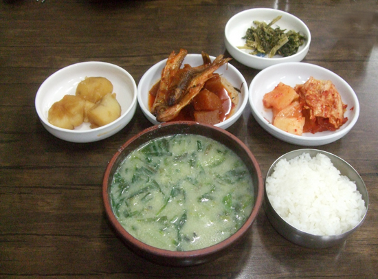    청도 추어탕거리에서 맛본 고디탕.　